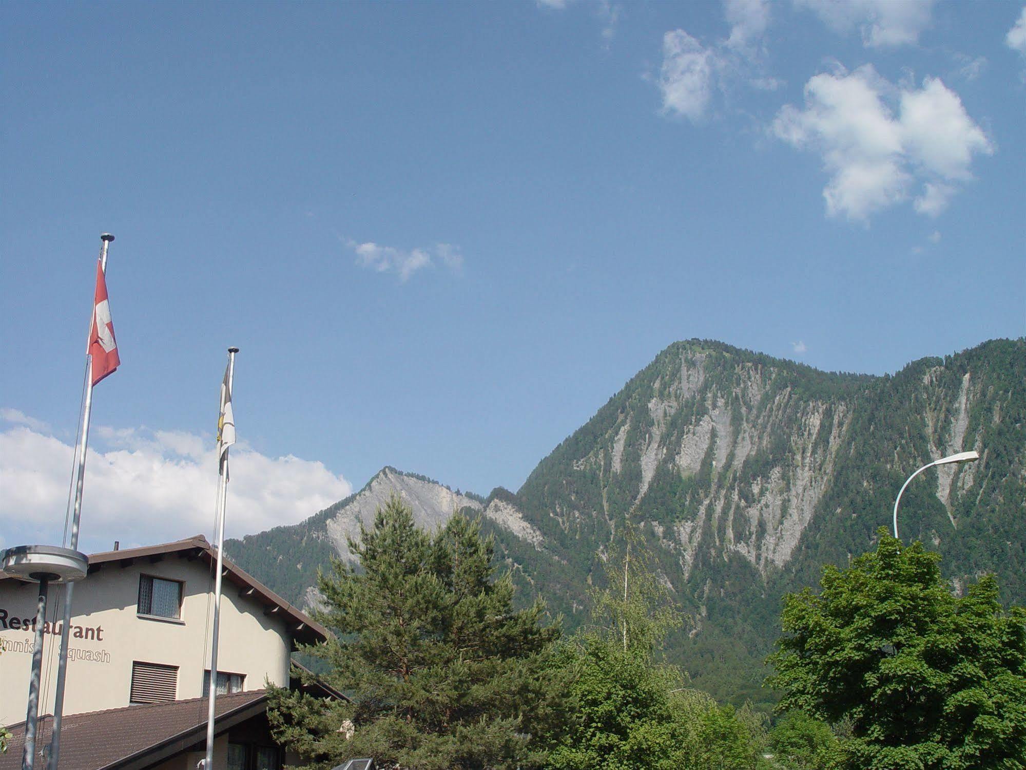 Hotel Sportcenter Fünf Dörfer Zizers Dış mekan fotoğraf